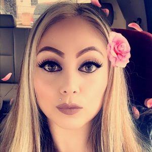 Meet your Posher, Mayra